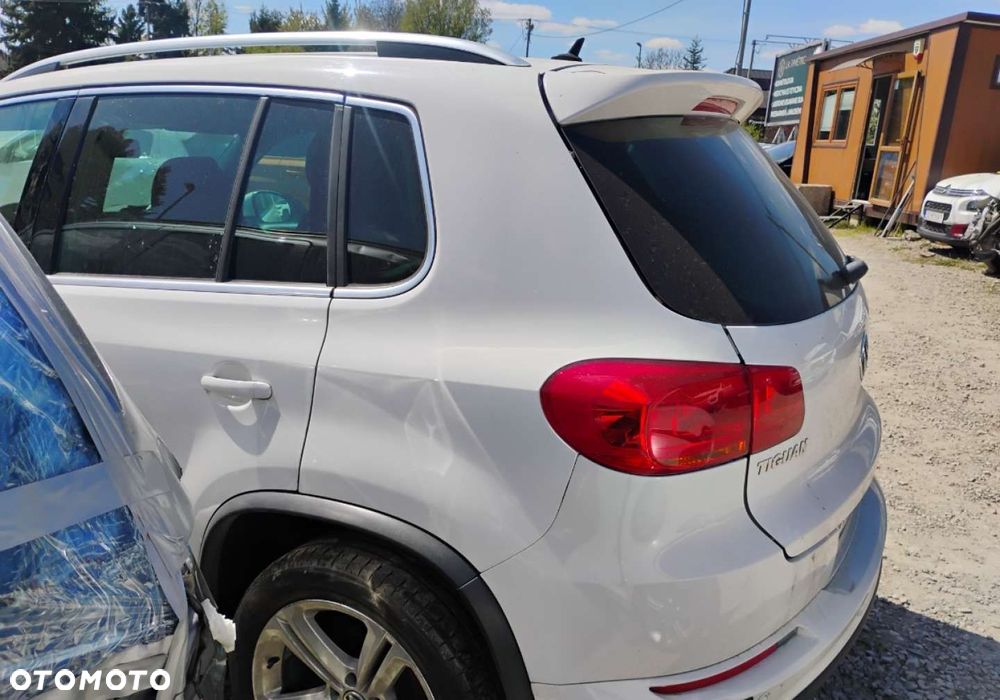 Volkswagen Tiguan - 6