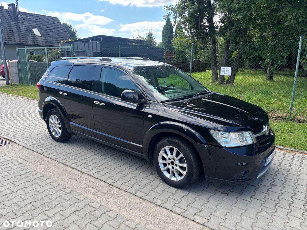 Fiat Freemont 2.0 Multijet 16V DPF Automatik Allrad Lounge - 3