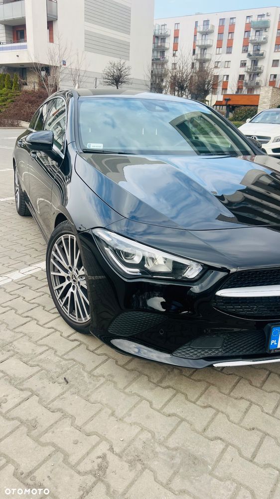 Mercedes-Benz CLA 180 7G-DCT - 4