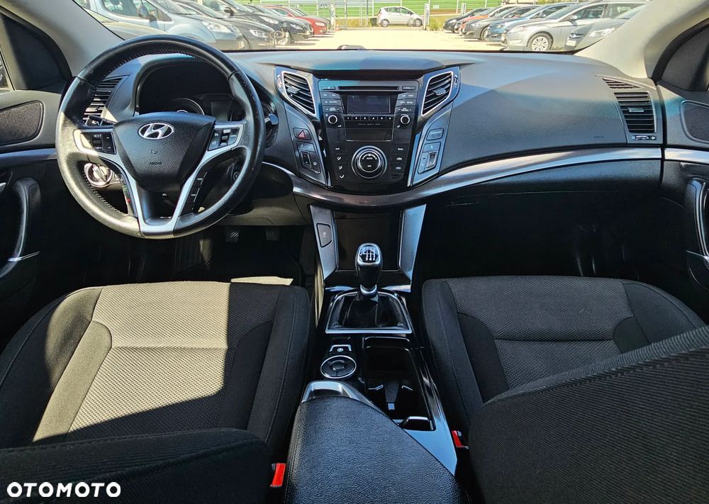 Hyundai i40 1.6 GDI Style - 25