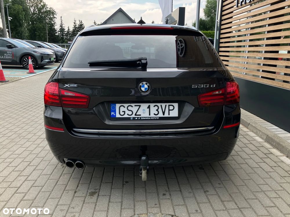 BMW Seria 5 530d xDrive Luxury Line - 8