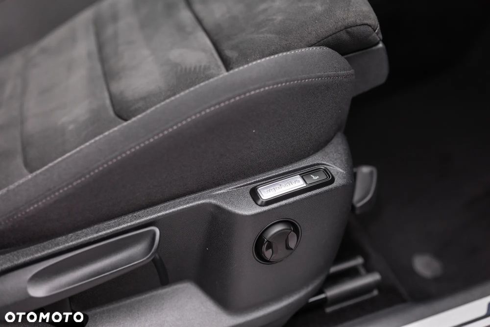 Volkswagen Tiguan 2.0 TDI SCR 4MOTION DSG Highline - 14