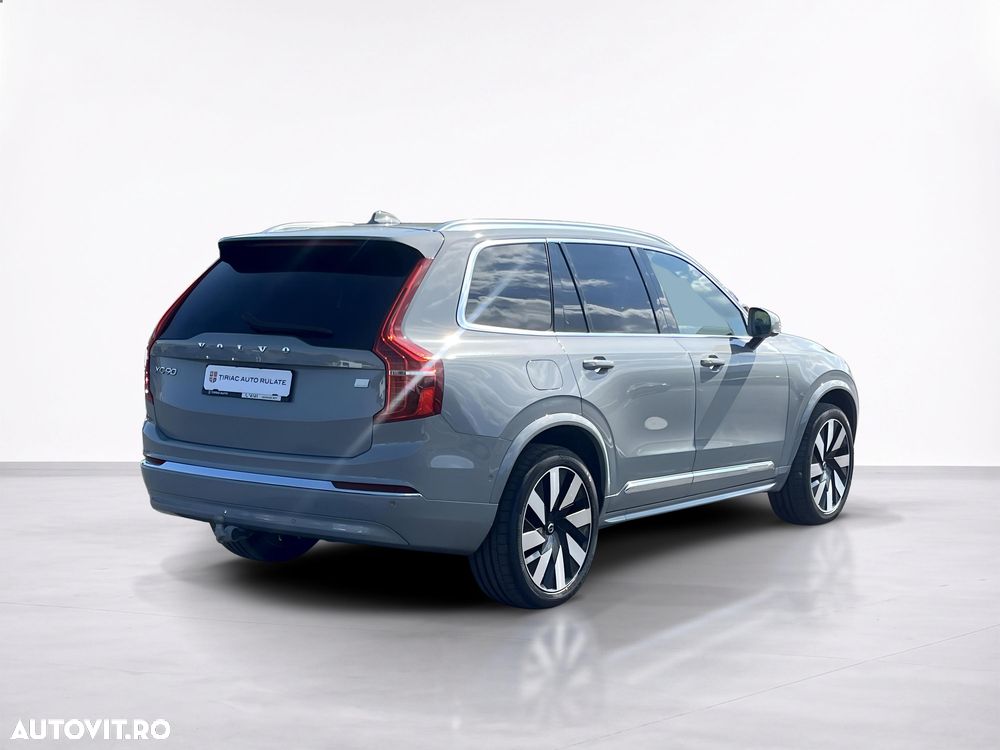 Volvo XC 90 - 7