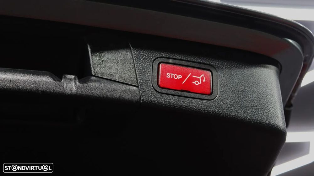 Mercedes-Benz C 200 d Station AMG Line - 27