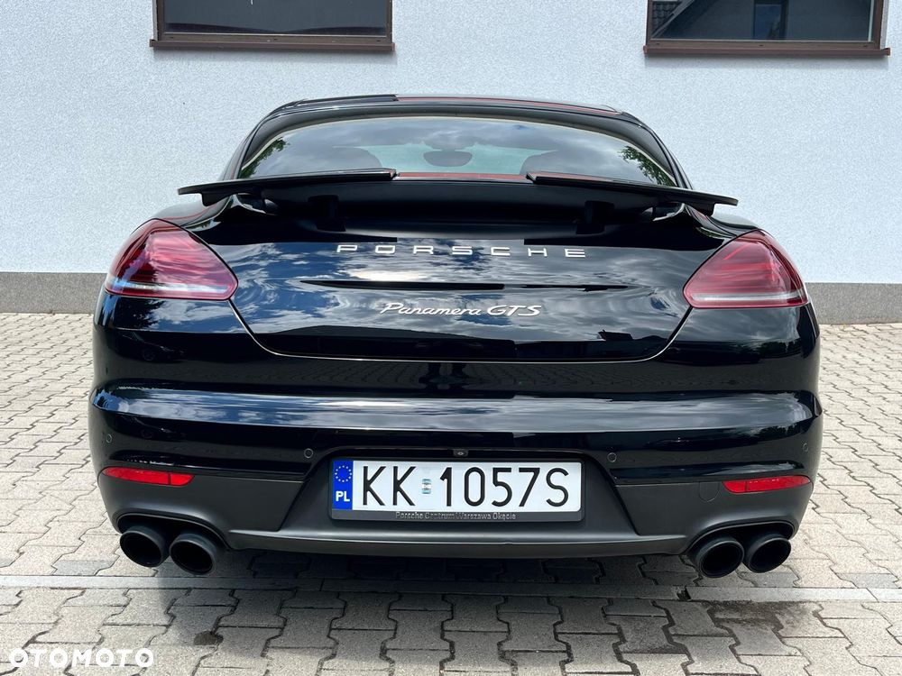Porsche Panamera GTS - 36