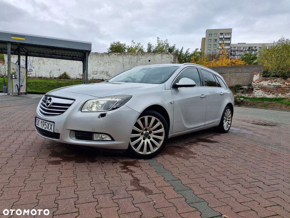 Opel Insignia - 1