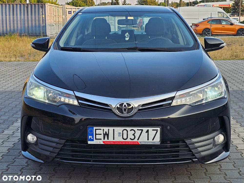 Toyota Corolla 1.6 Active - 11