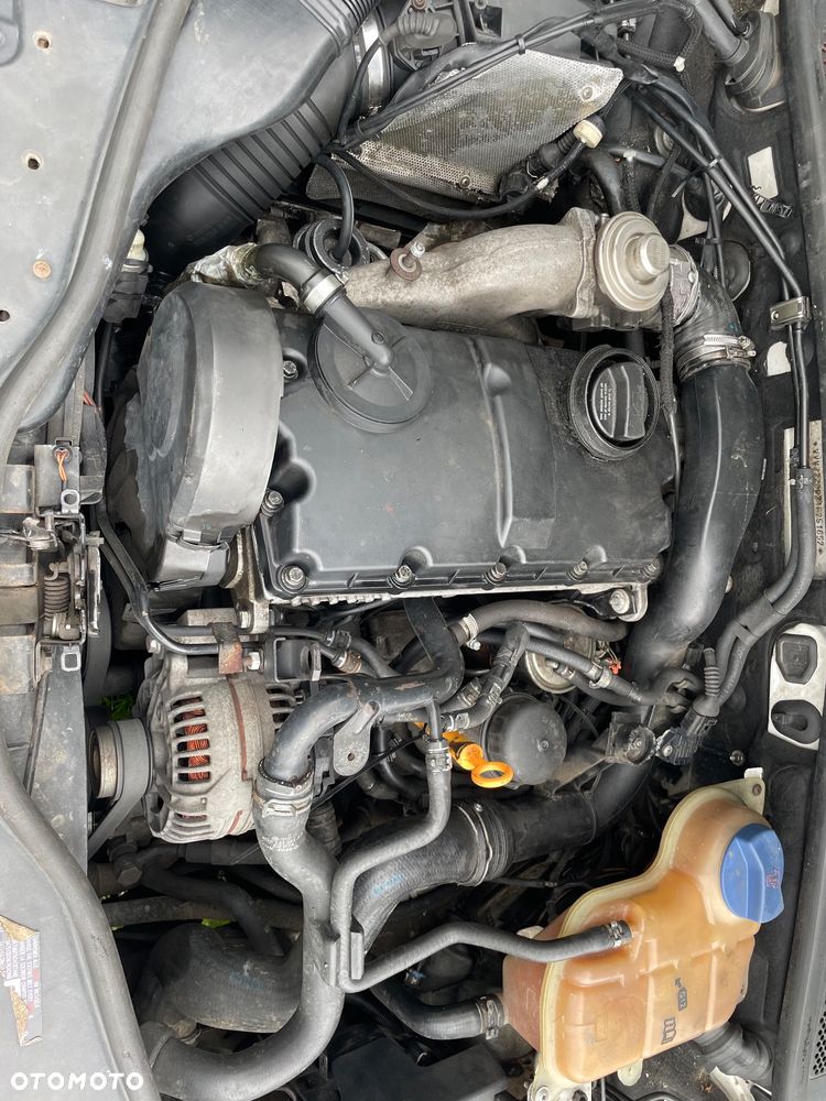 Volkswagen Passat 1.9 TDI - 16