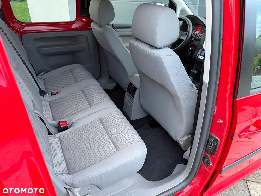 Volkswagen Caddy Life Mixt DSG - 10