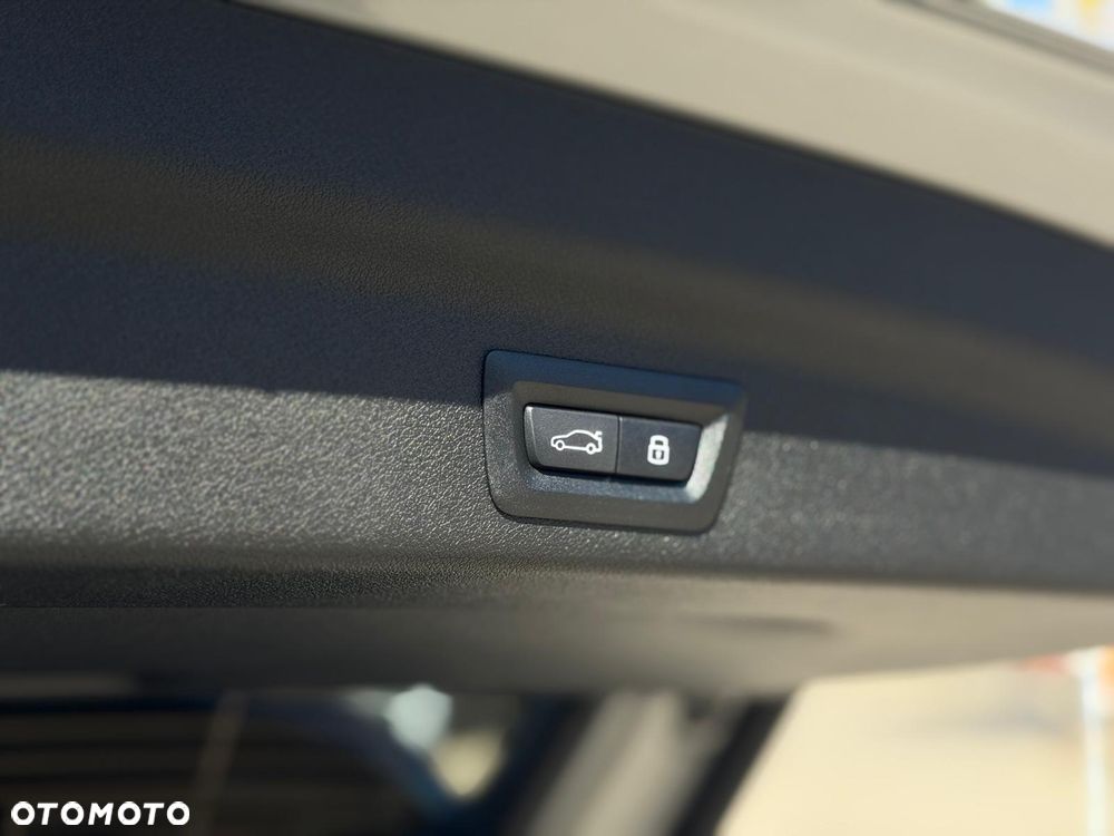 BMW X1 xDrive23i mHEV M Sport - 11