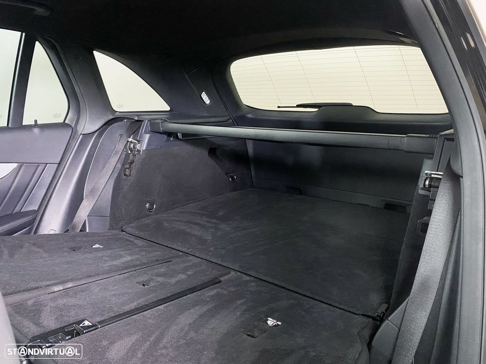 Mercedes-Benz GLC 300 de 4Matic 9G-TRONIC - 23