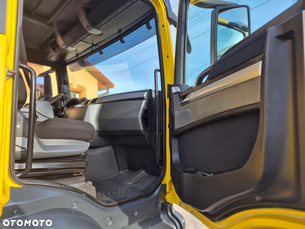 MAN TGS 26.440 6X2 HDS ATLAS TEREX 165 BUDOWLANY Sprowadzony - 15