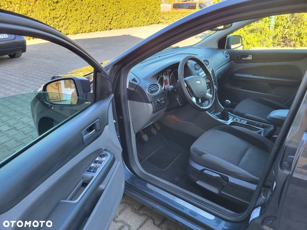 Ford Focus - 29