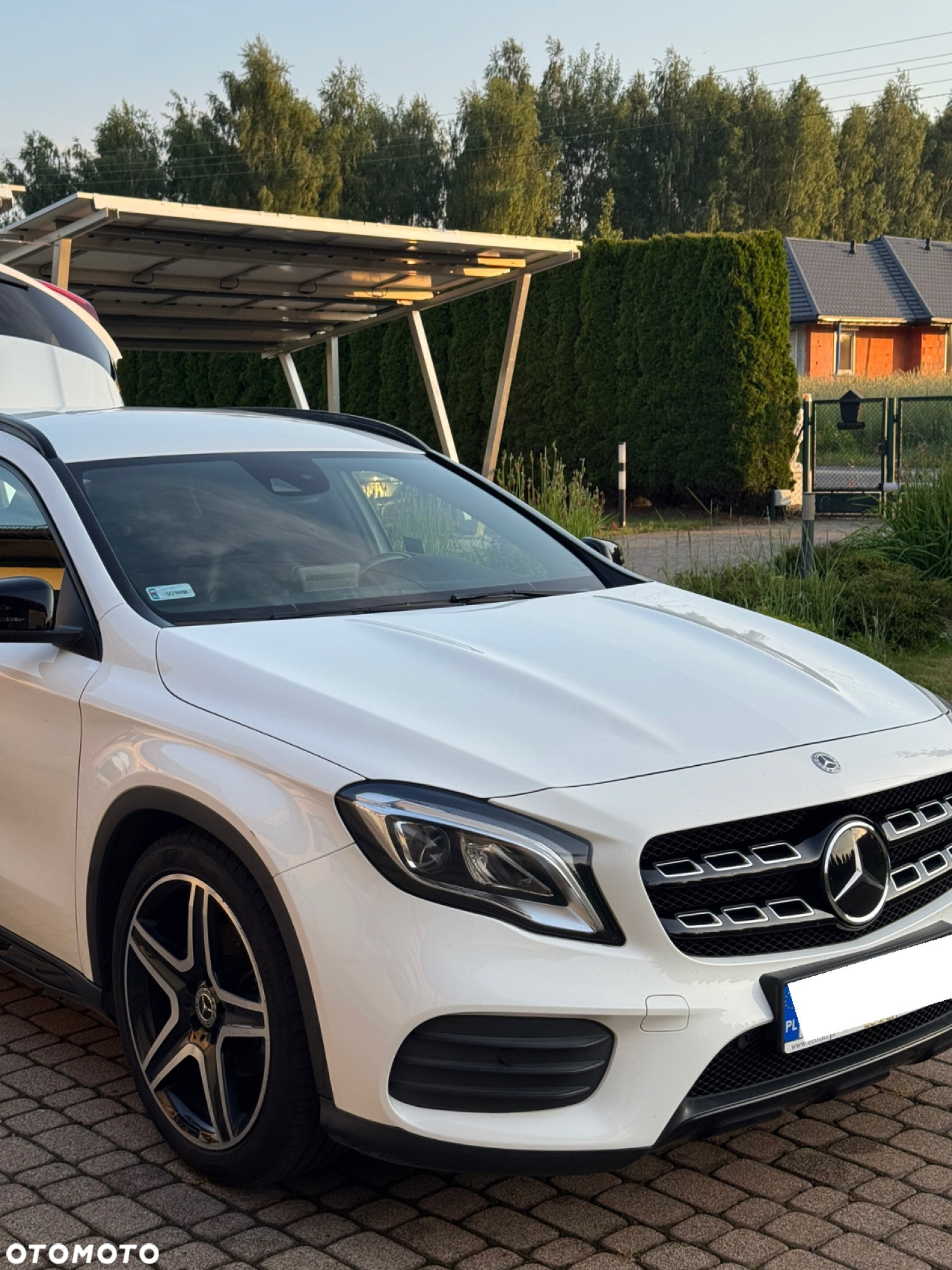 Mercedes-Benz GLA 200 7G-DCT AMG Line - 4