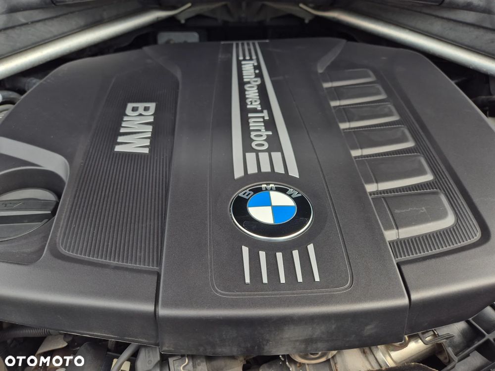 BMW X5 xDrive30d - 37