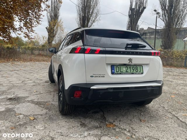 Peugeot 2008 - 6