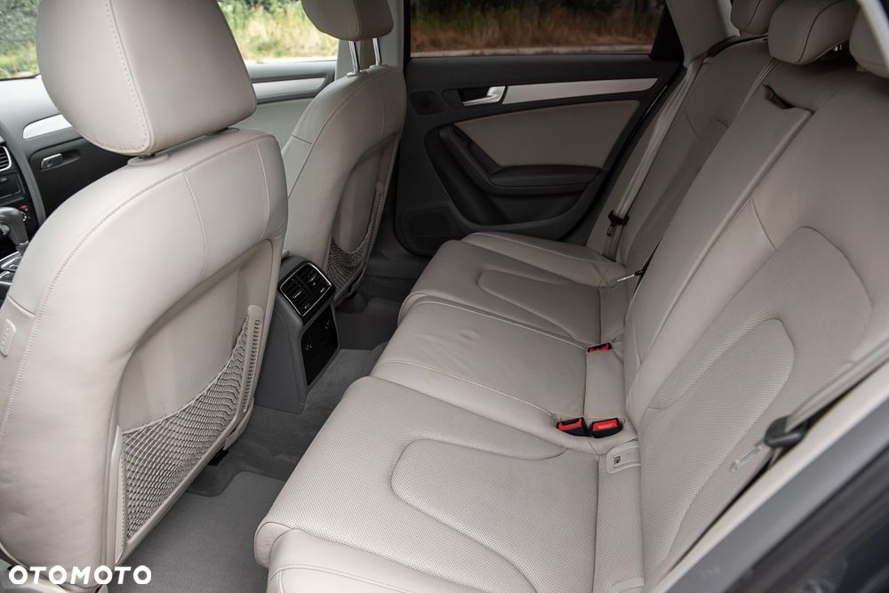 Audi A4 Avant 3.2 FSI quattro tiptronic Attraction - 16