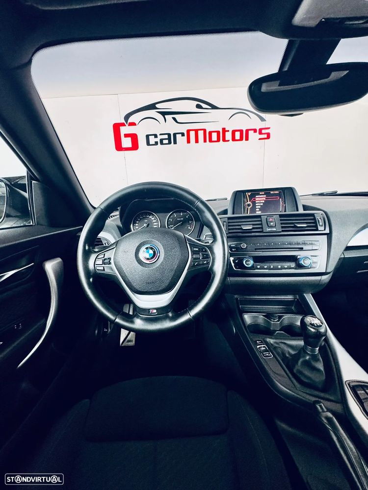 BMW 120 d Pack M - 12