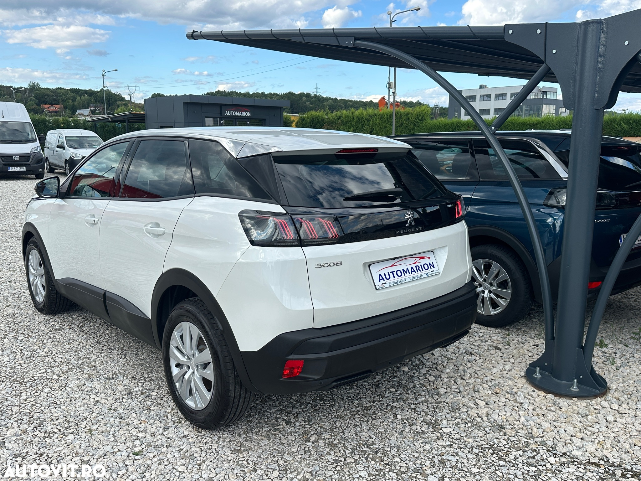 Peugeot 3008 BlueHDi 130 Stop & Start EAT8 Allure - 25
