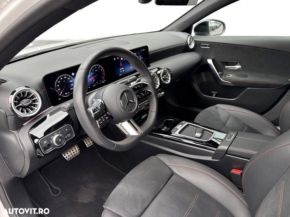 Mercedes-Benz A 220 - 8