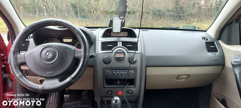 Renault Megane 1.5 dCi Confort Dynamique - 5