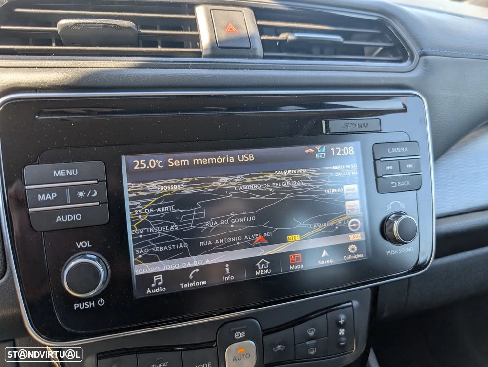 Nissan Leaf 40 kWh N-Connecta - 11