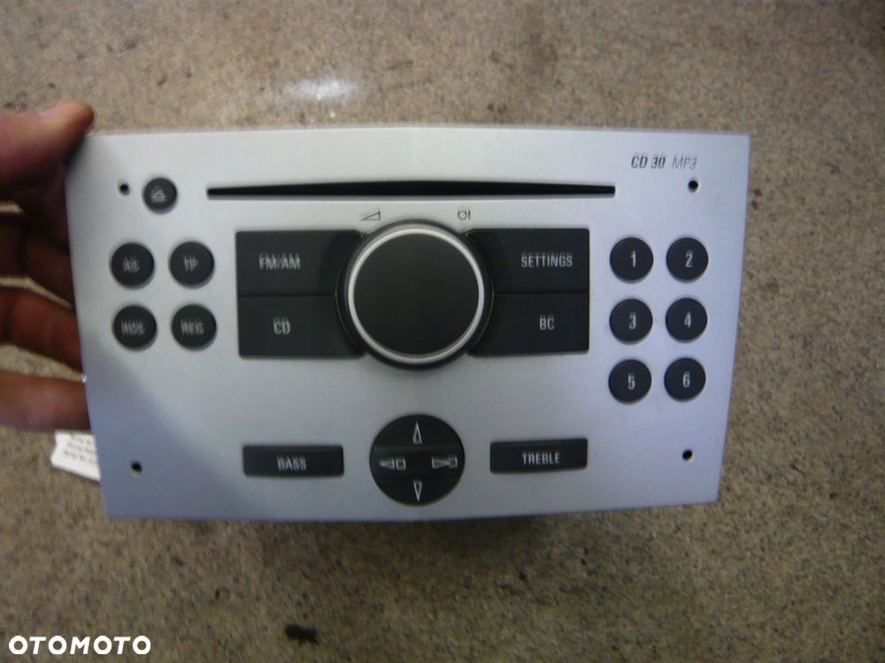 radio cd 13154305 opel astra h - 1
