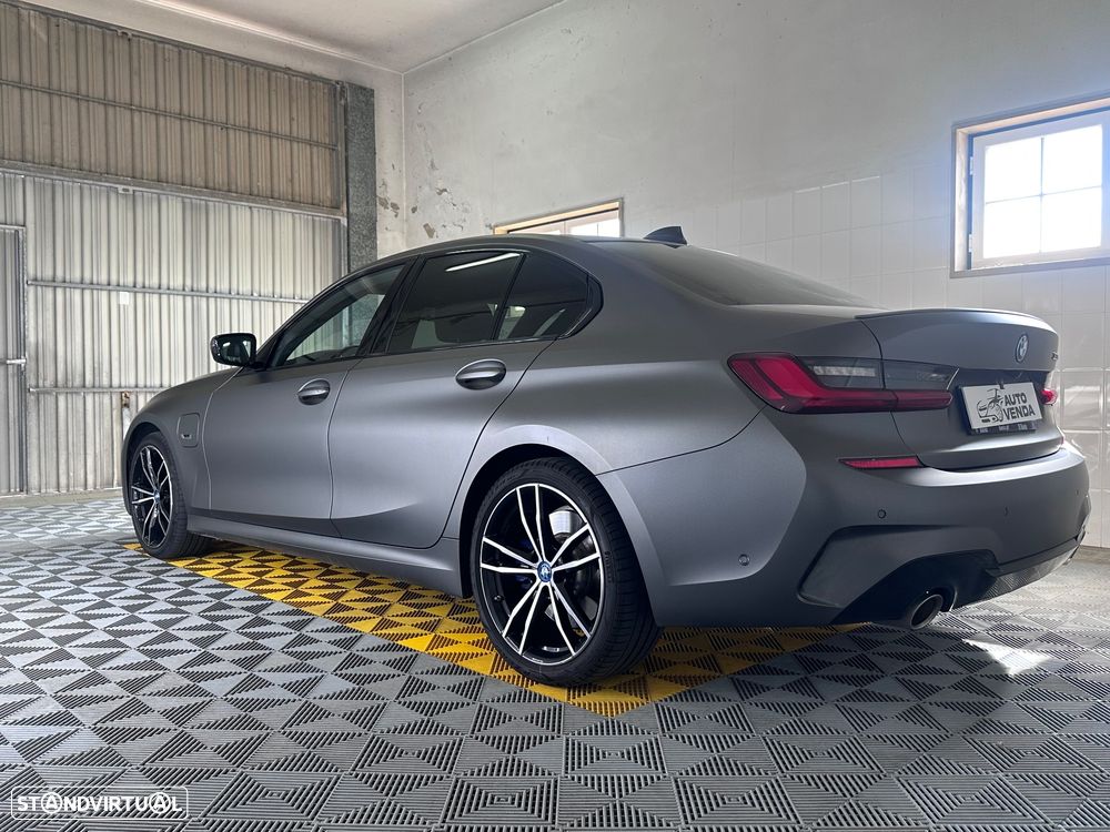 BMW 330 e Pack M Auto - 6