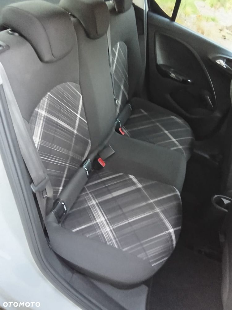 Opel Corsa - 22