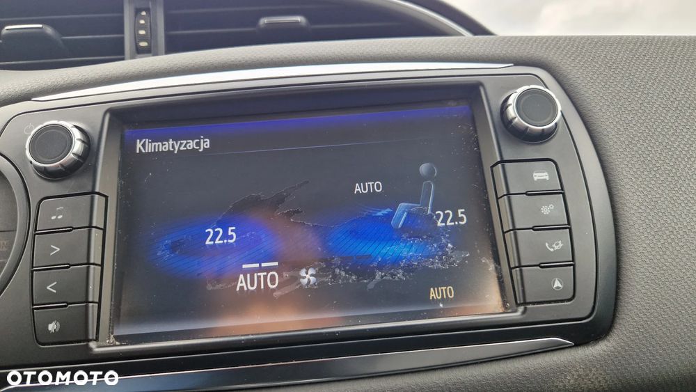 Toyota Yaris 1.5 VVT-i Edition-S - 23