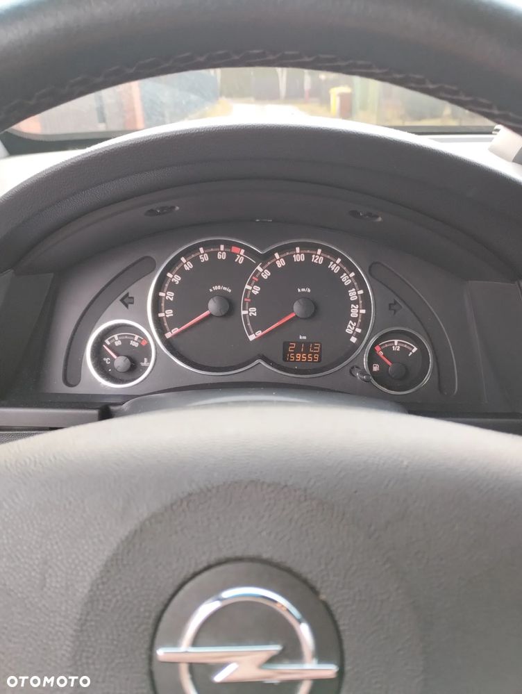 Opel Meriva - 12