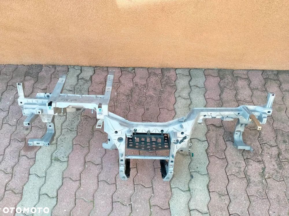 BMW X5 G05 Stelaż Pod Konsolę Deski - 1