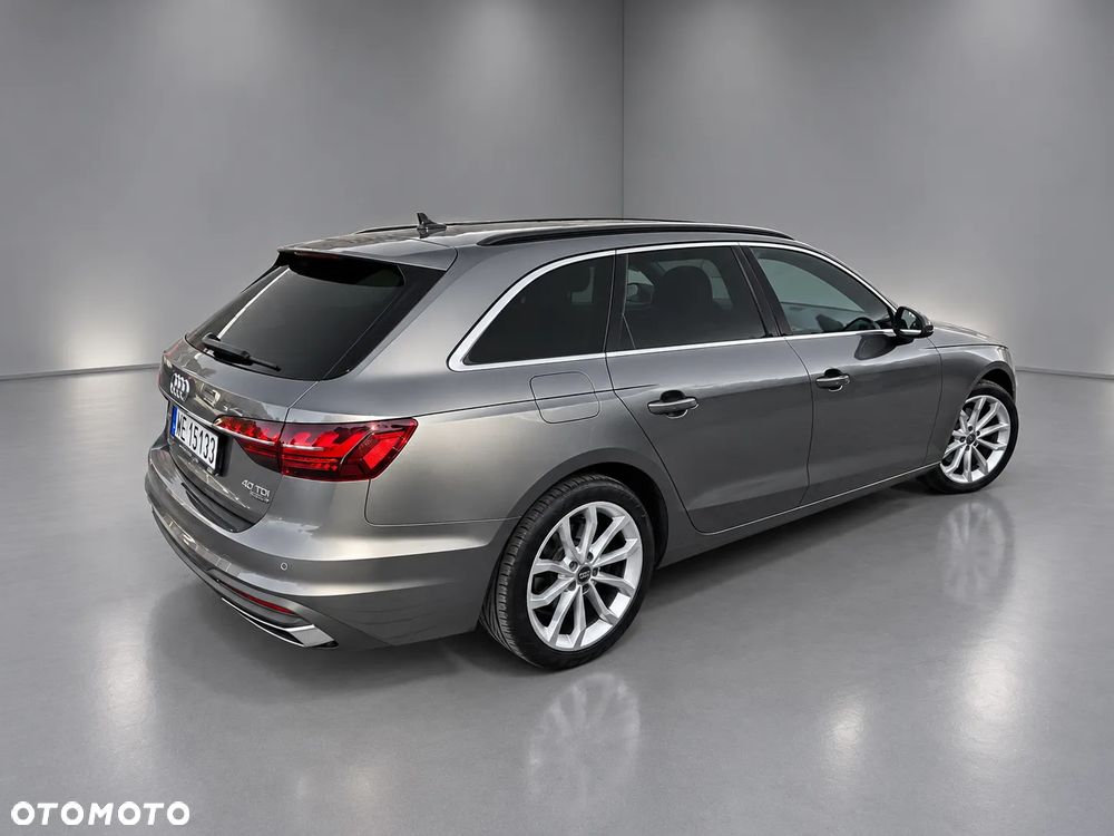 Audi A4 Avant 40 TDI Quattro S tronic - 19