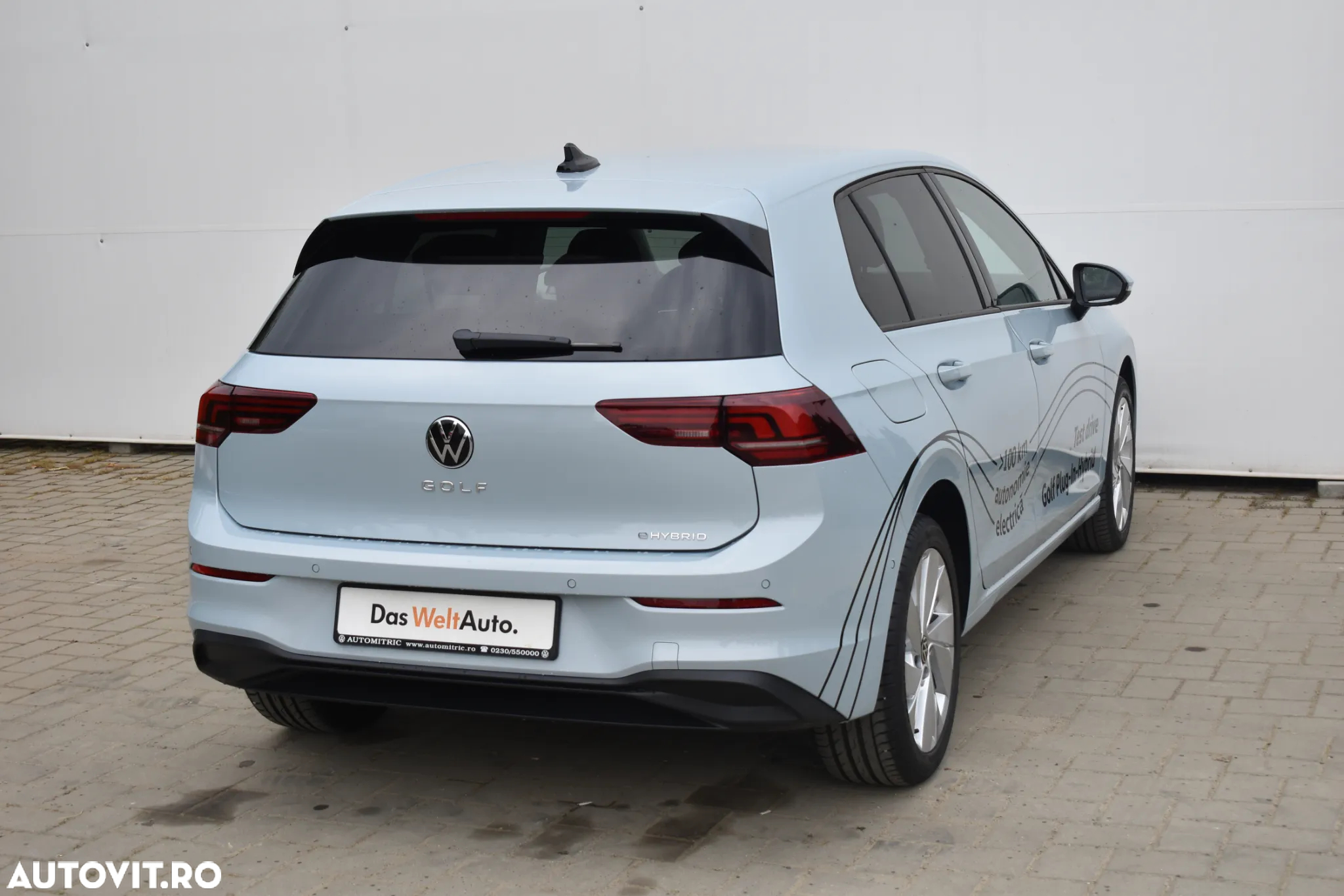 Volkswagen Golf - 8