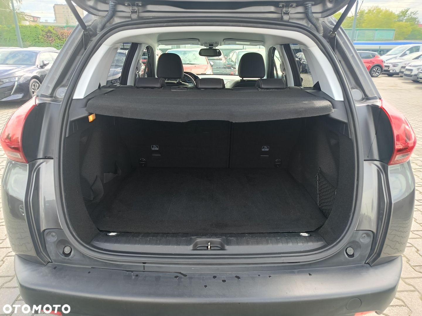 Peugeot 2008 1.5 BlueHDi Allure - 10