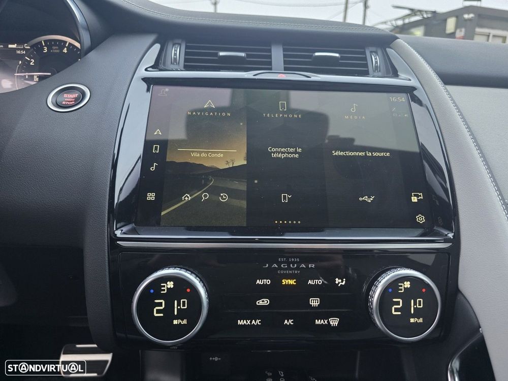 Jaguar E-Pace 1.5 P300e R-Dynamic SE AWD Aut. - 33