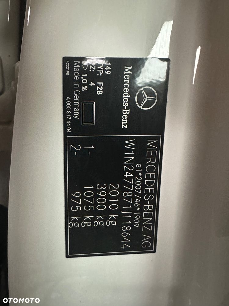 Mercedes-Benz GLA 200 Style - 11