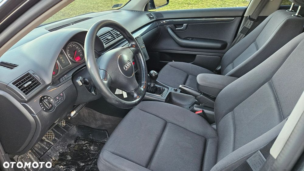 Audi A4 Avant - 9