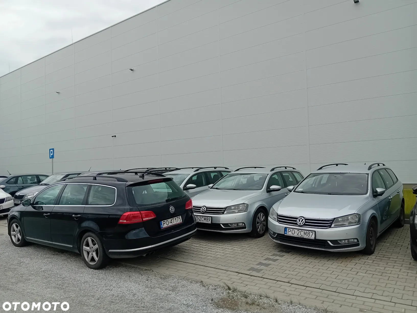 Volkswagen Passat - 21