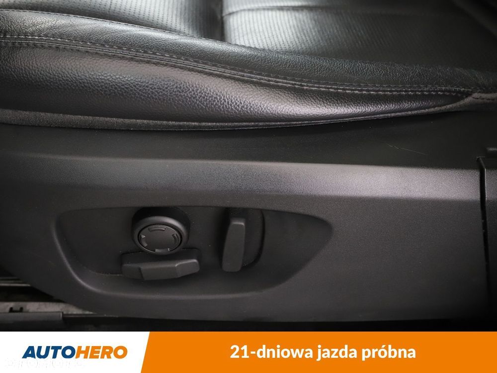 Land Rover Discovery Sport 2.0 TD4 SE - 34