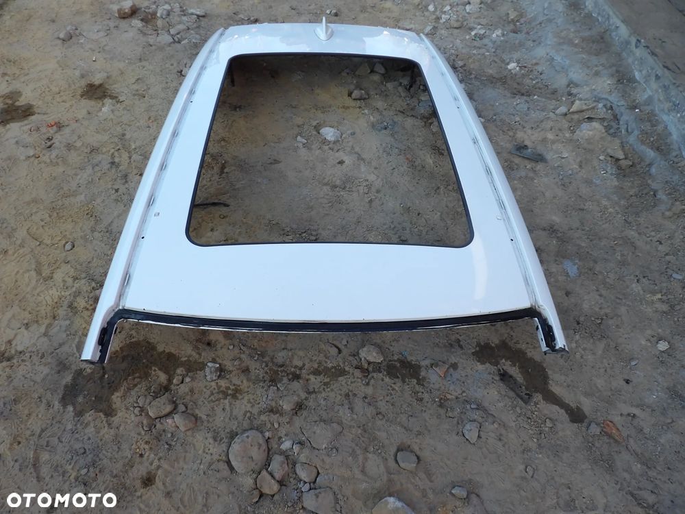 BMW - F48,X1 - KOLOR A300 - DACH Z SZYBERDACHEM - 3