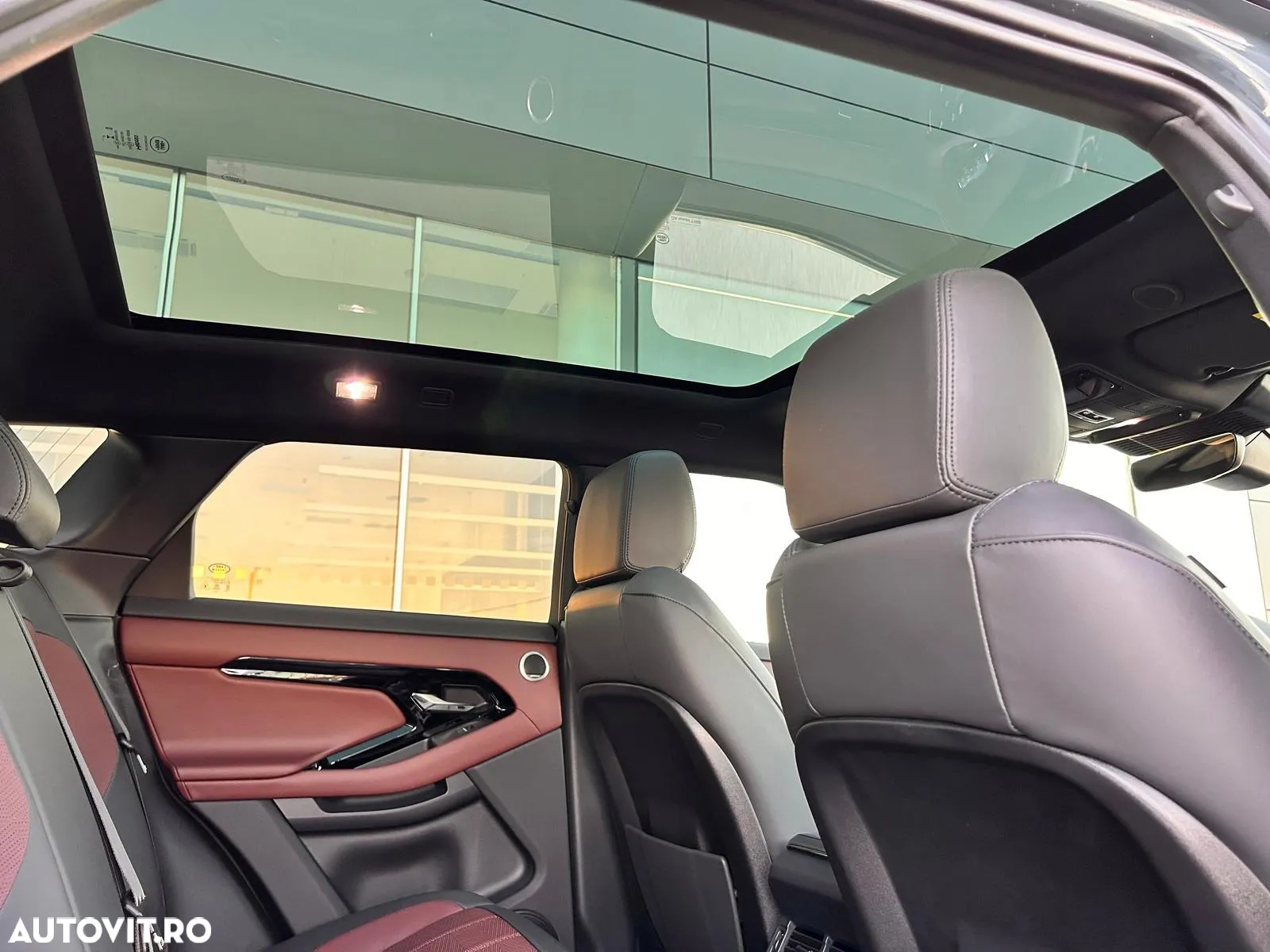Land Rover Range Rover Evoque 2.0 D165 R-Dynamic MHEV HSE - 9