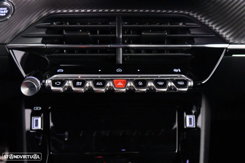 Peugeot 2008 1.2 PureTech GT Line EAT8 - 22