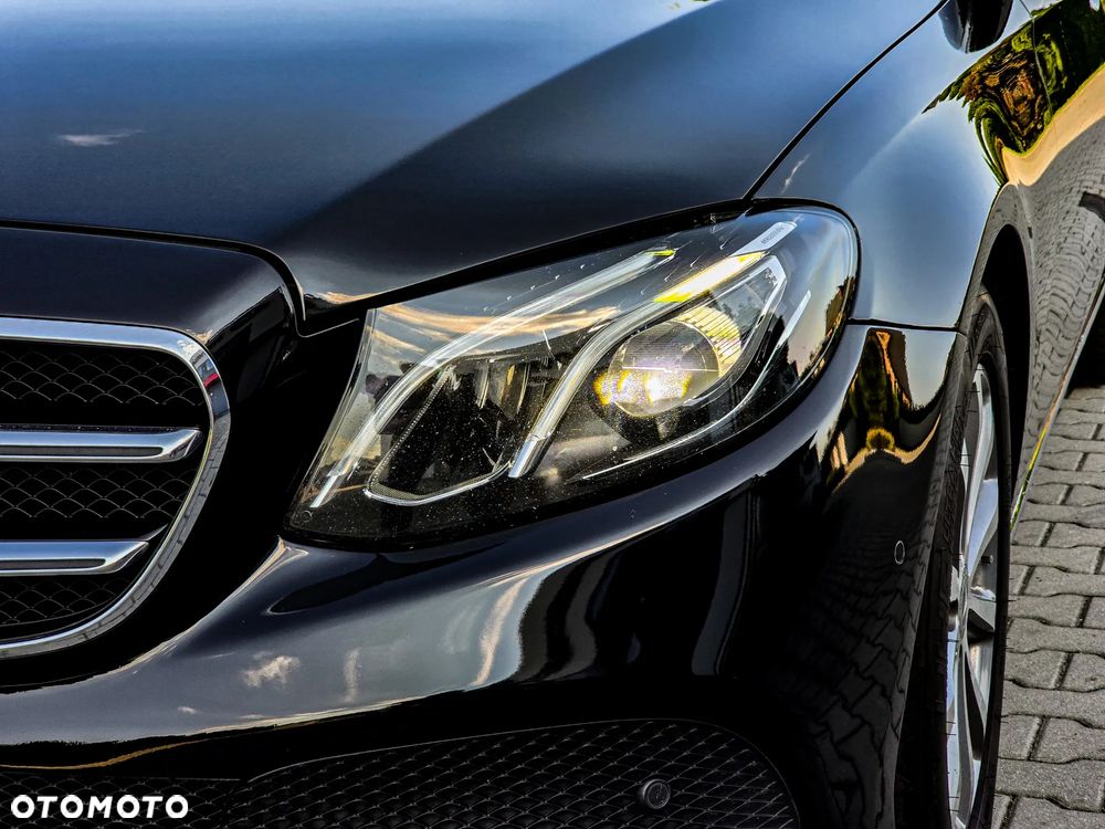 Mercedes-Benz Klasa E 220 d 9G-TRONIC - 6