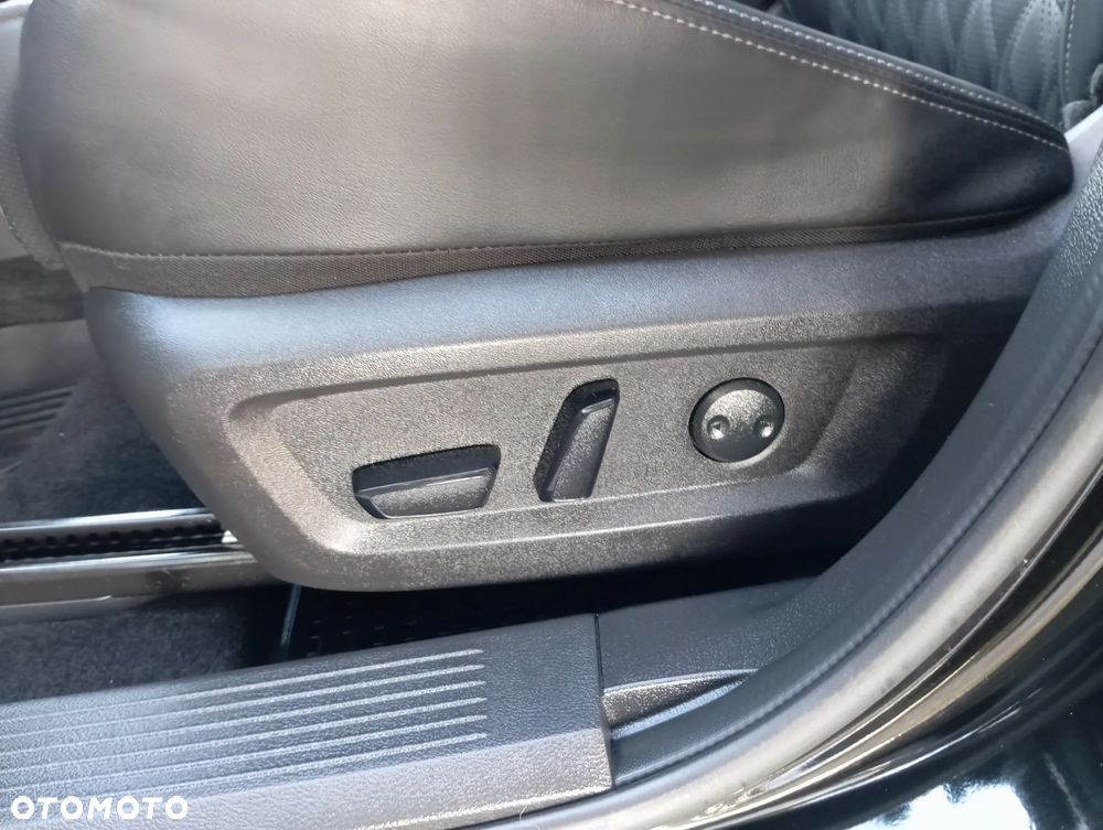 Nissan Rogue - 11