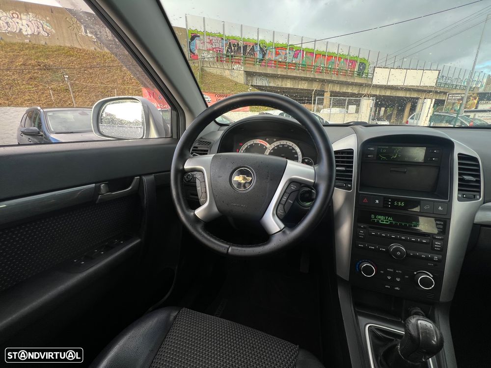 Chevrolet Captiva 2.0 VCDi Seven 7L - 16