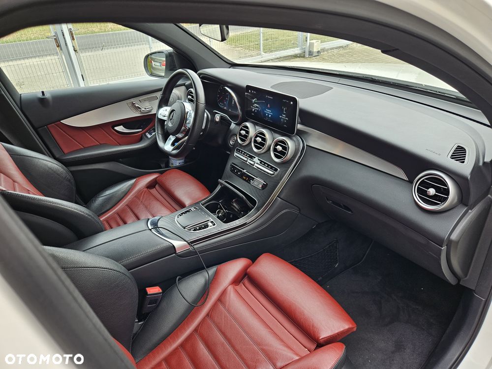 Mercedes-Benz GLC 300 d 4Matic 9G-TRONIC Exclusive - 14