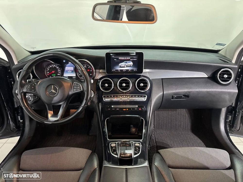 Mercedes-Benz C 200 - 3