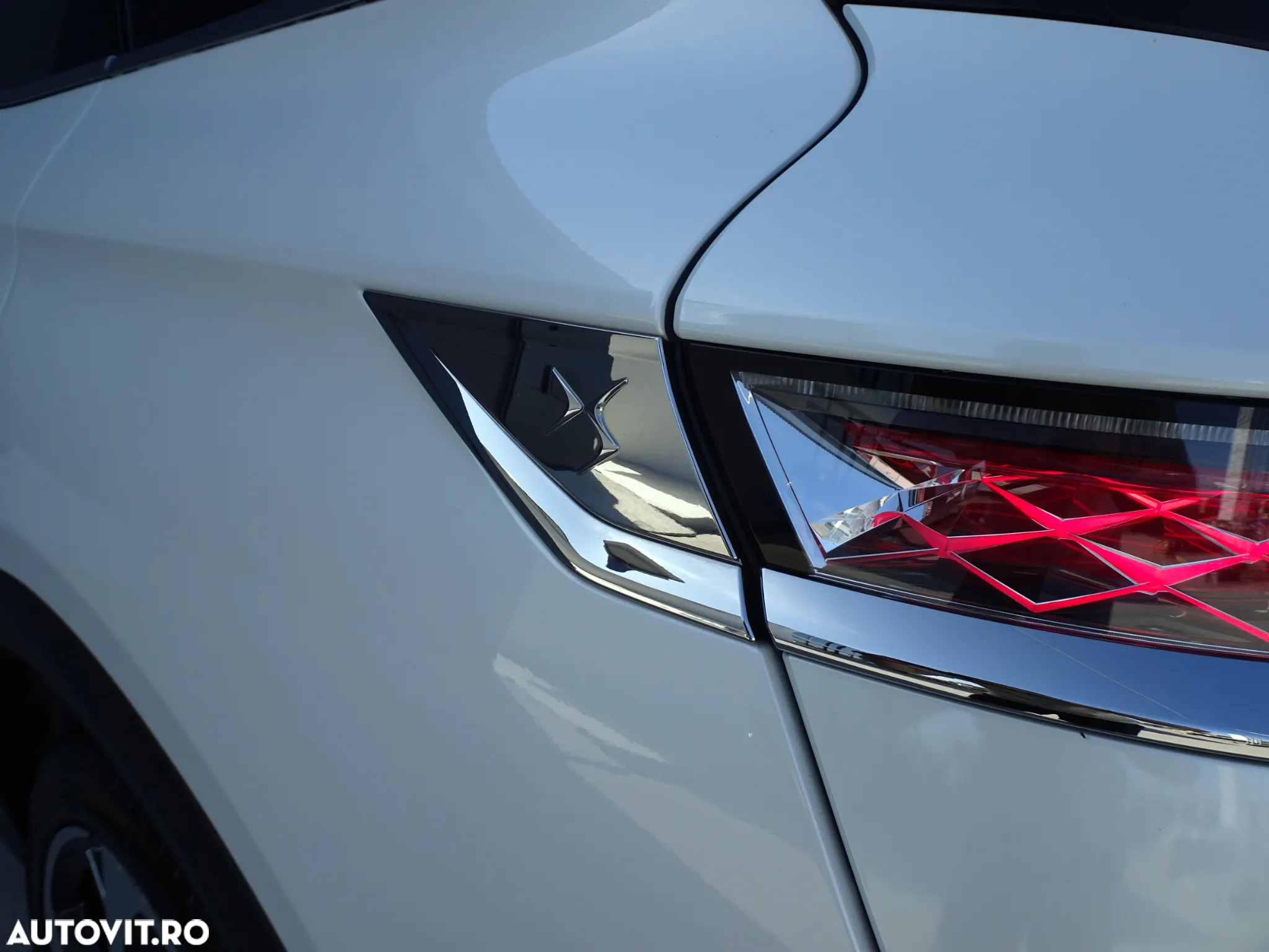 DS Automobiles DS 7 Crossback - 30