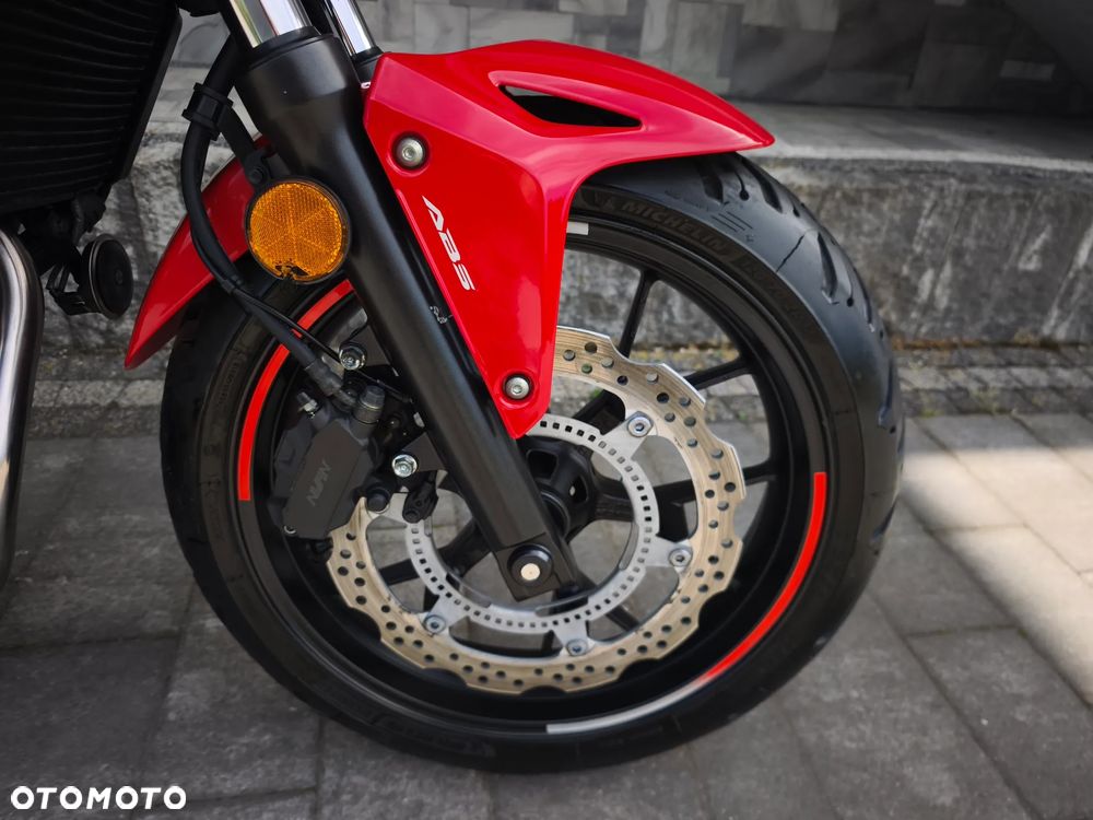 Honda CB - 7